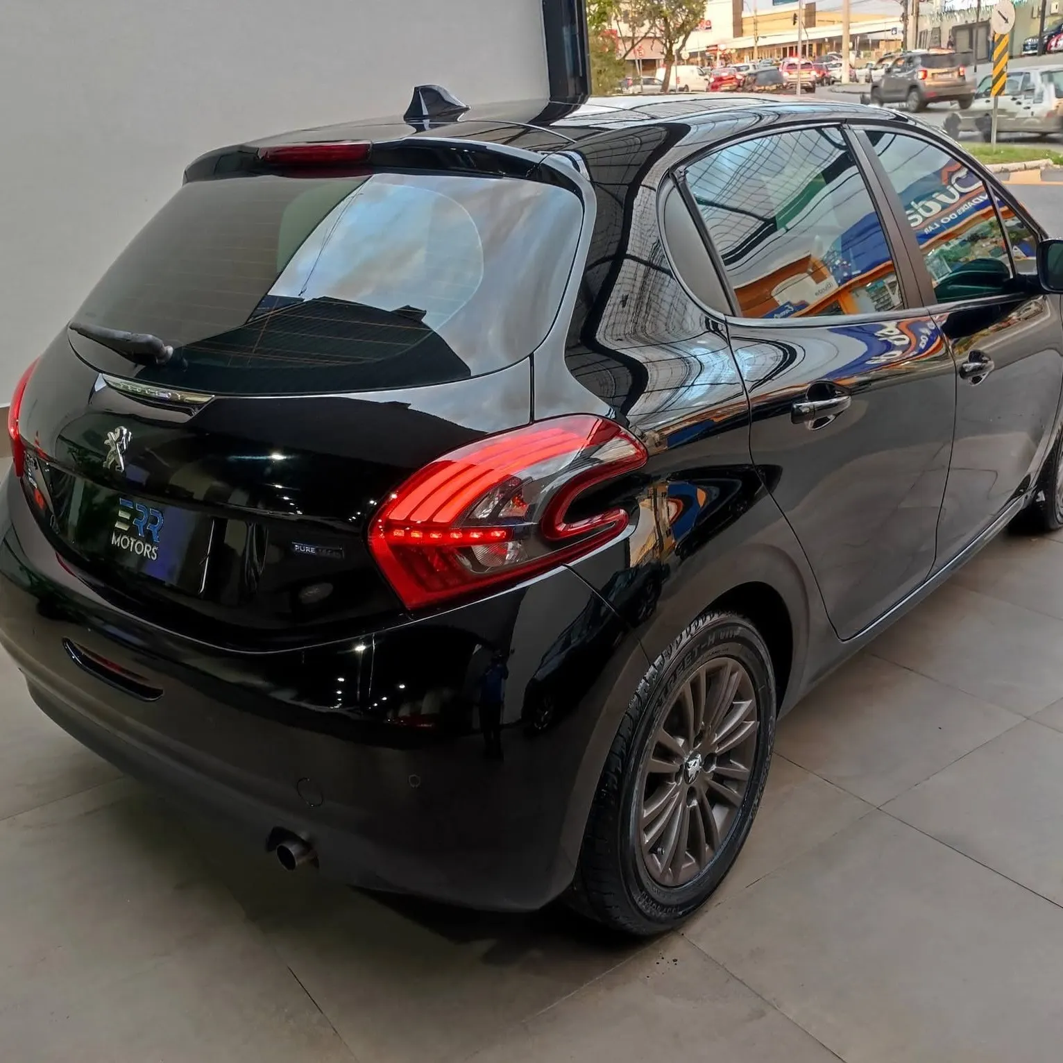 Peugeot 208 2017